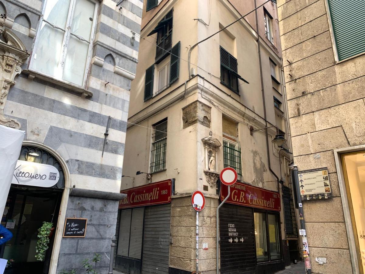 La Casa Di Titta By Holiday World Genoa Exterior photo